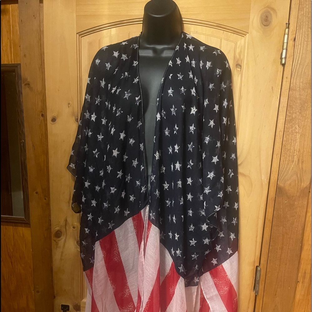 Stars & Stripes wrap ( with arm holes.) red, white, and blue.